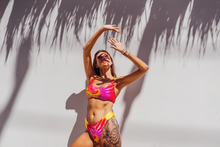 Lade das Bild in den Galerie-Viewer, VickyLoveLife High Waist Bikini – für Strand &amp; Pool
